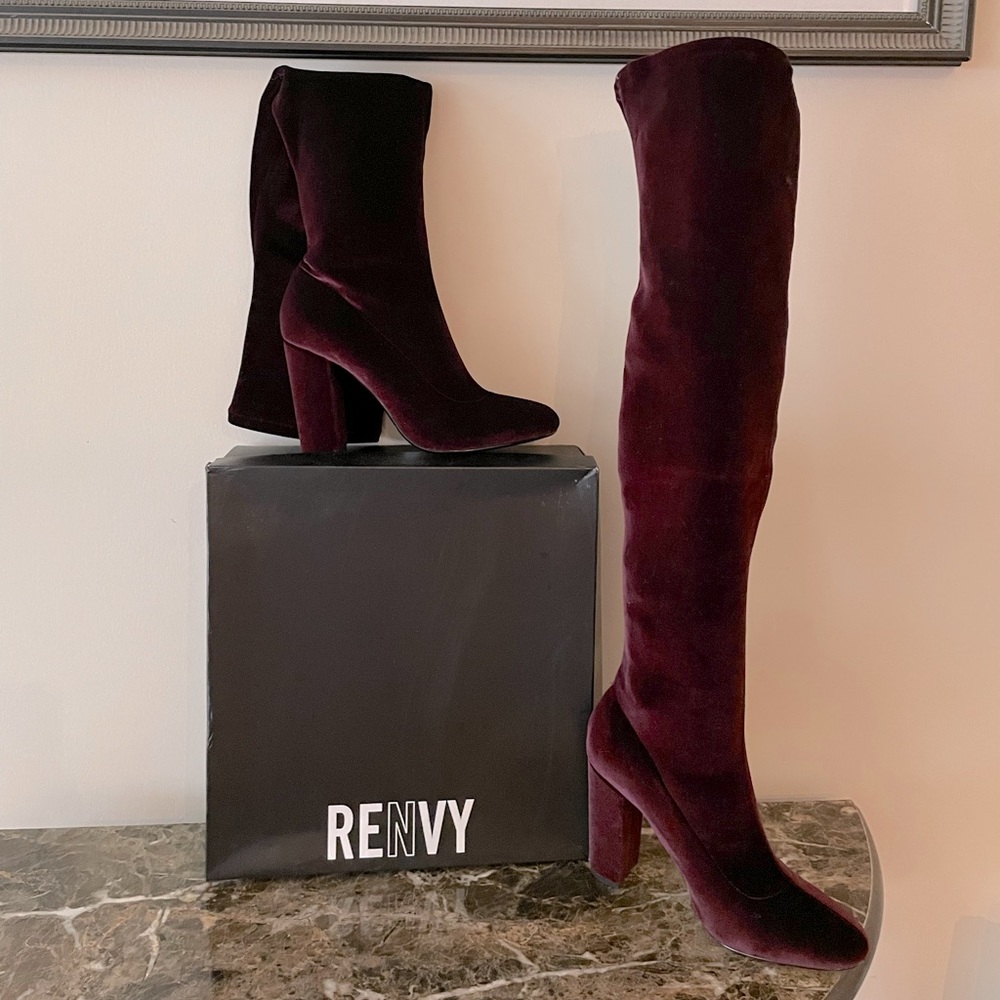 BRAND NEW! BURGUNDY VELVET Thigh High boots by RENVY! W/block heel. 7.5M, FS.